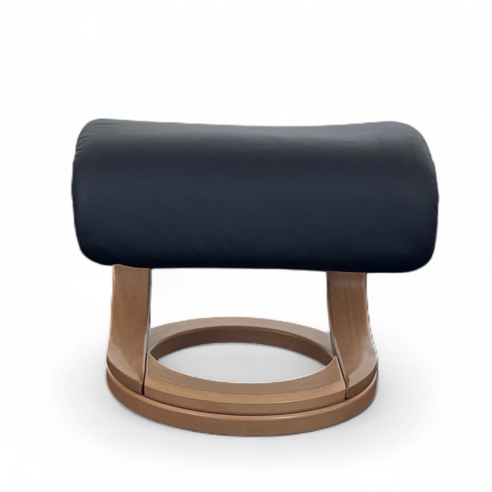 Sessel Himolla 7037 ZeroStress – Leder Black, mit passendem Fußhocker