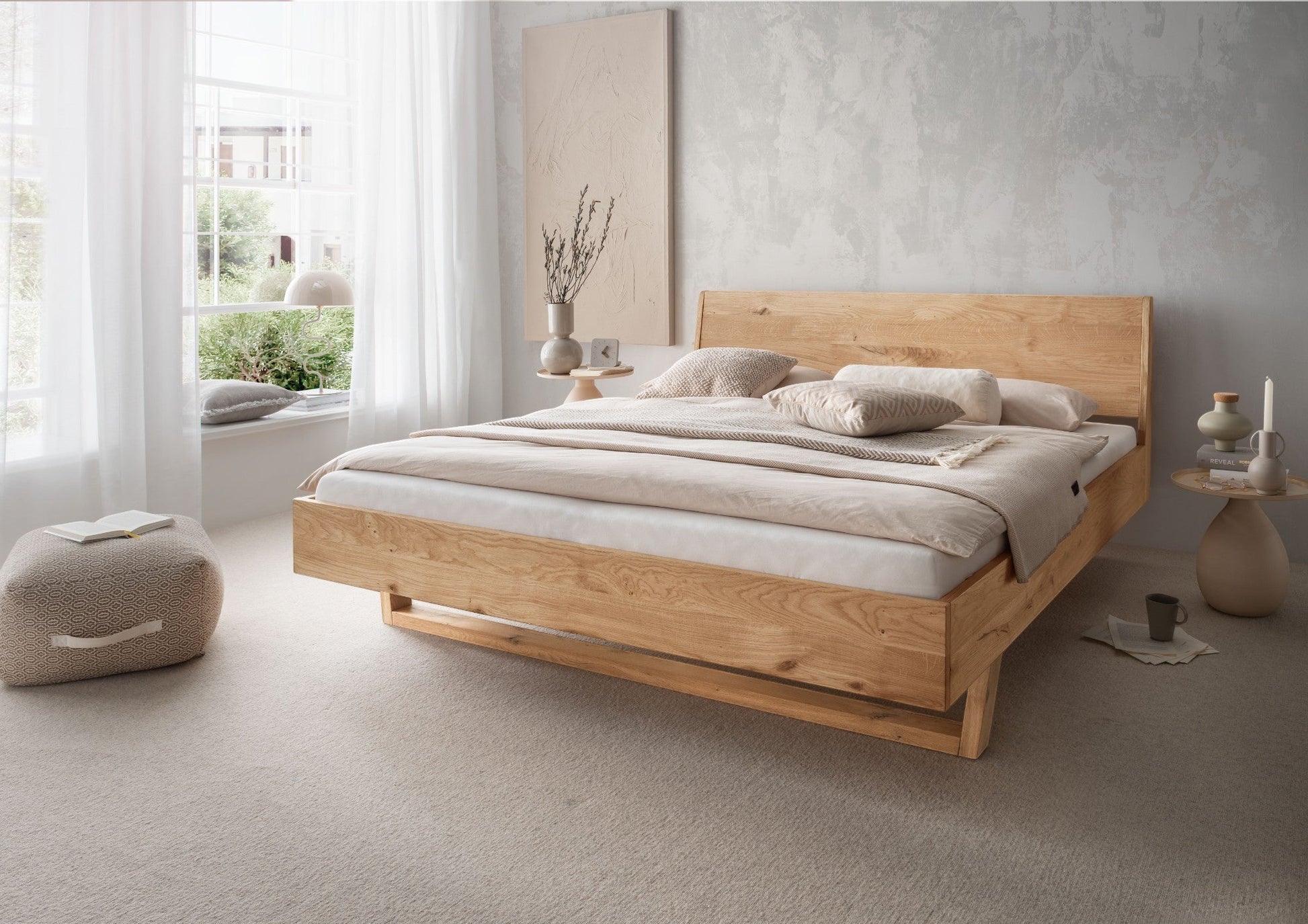 Bett SchlafGut Wildeiche massiv mit Holzkopfteil