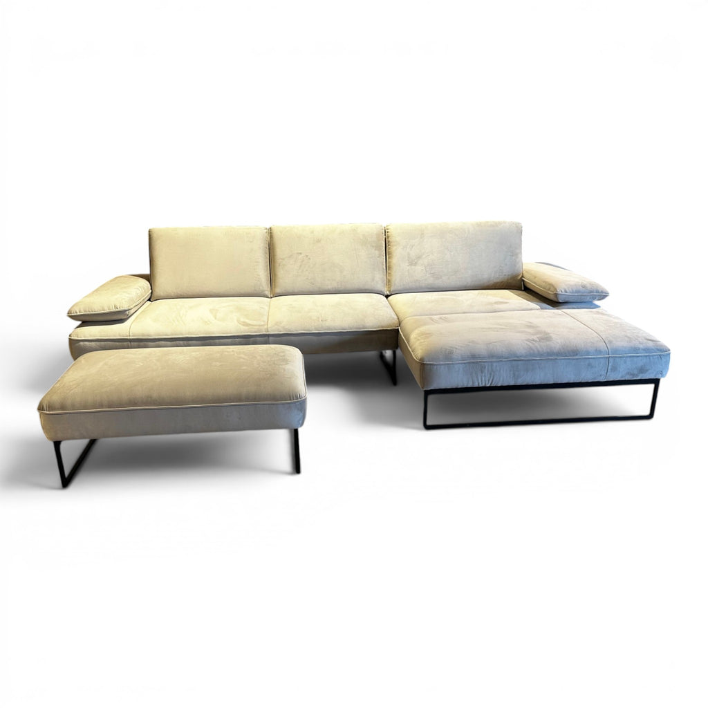 JOOP! 8165 Select Ecksofa inkl. Hocker – Velourstoff Grey