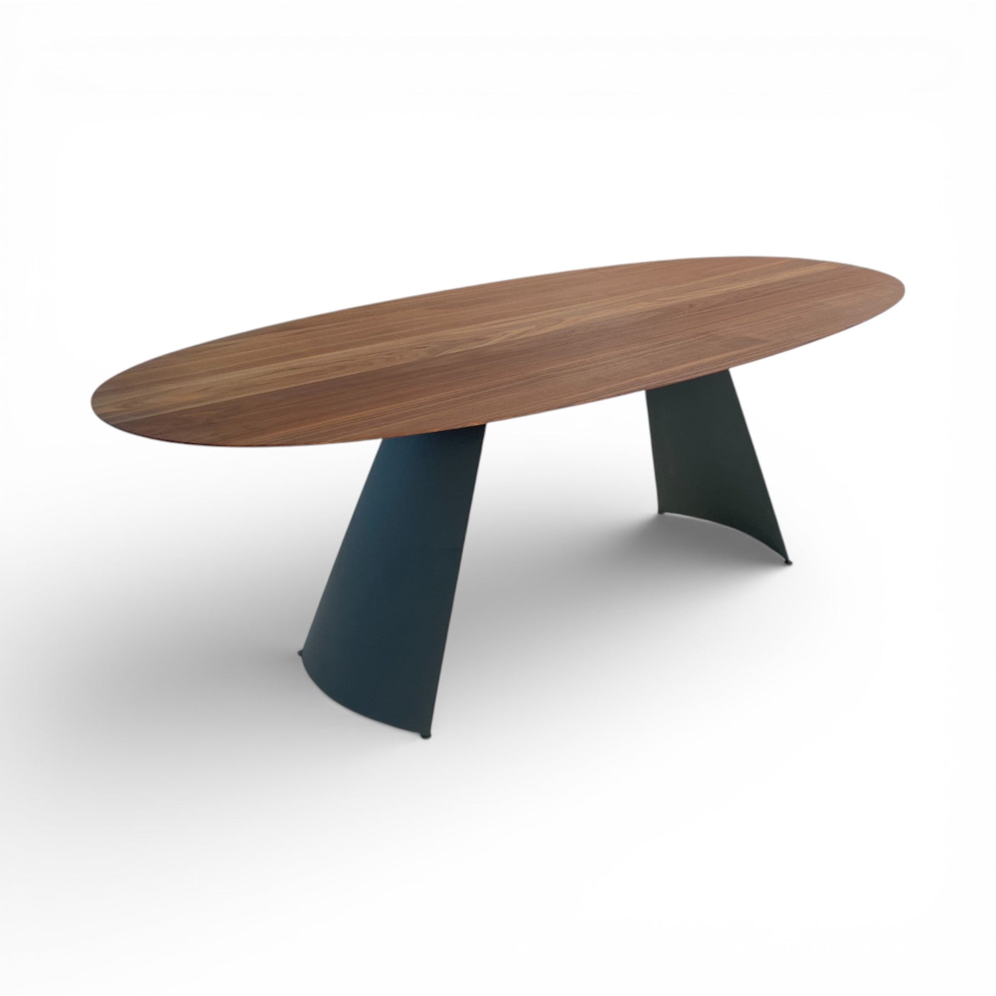 Lavida Gerrit Tisch – Nussbaum Ellipse (240×100 cm)