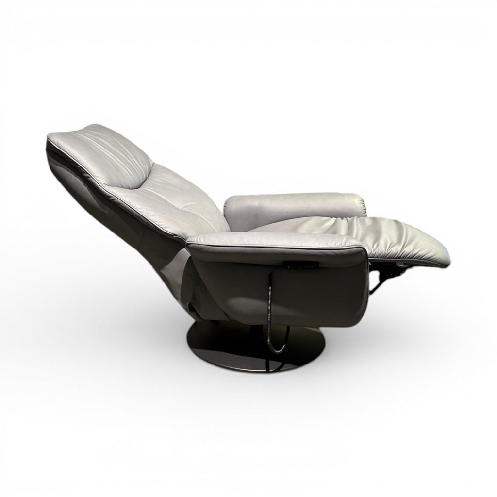 Sessel Himolla 8951 Easy-Swing – Longlife Leder Sea