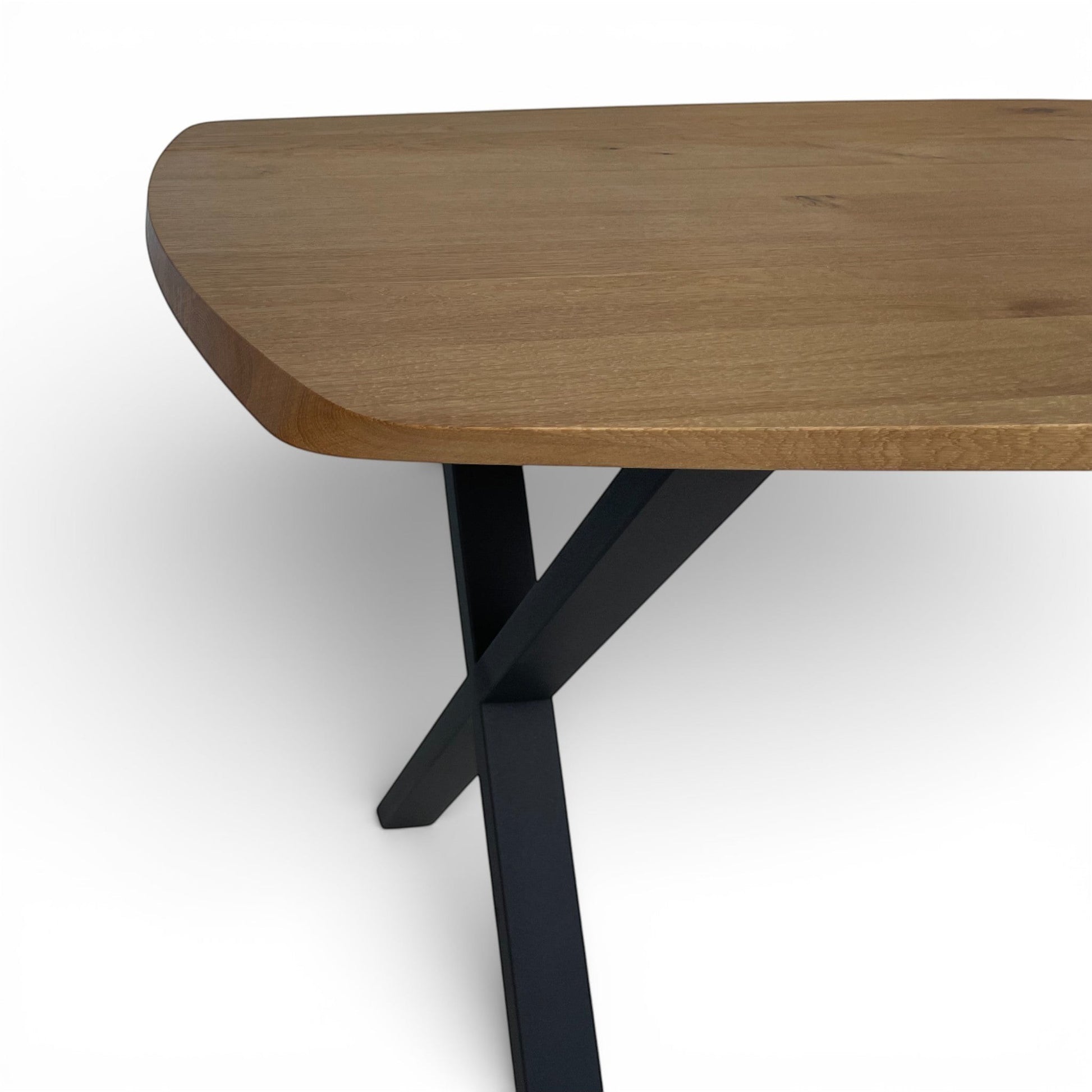 Profischnapp.de Lavida Freiform dining table with solid wild oak top and black cross base, 140x80 cm