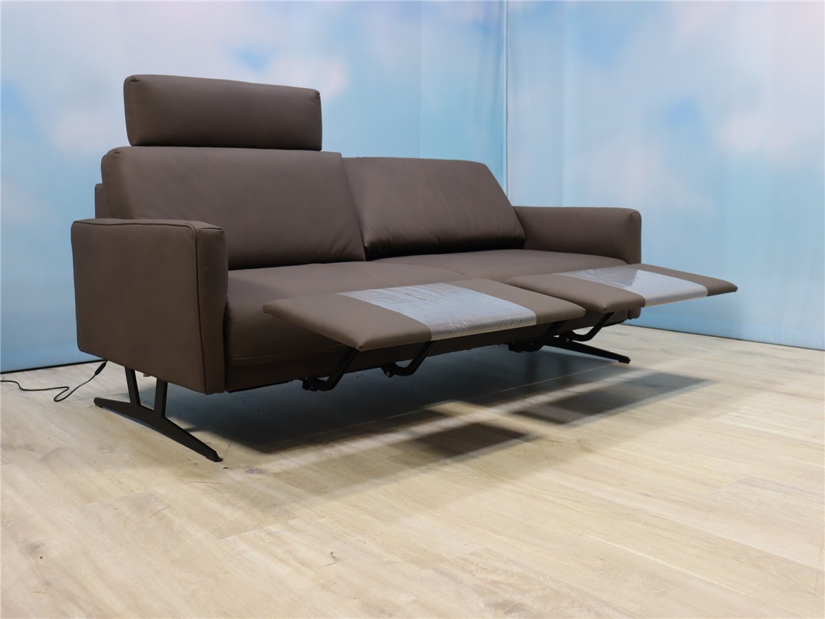 Himolla 1360 NOVA  Sofa 200 cm 2x  elektr Fussst  1 x Kopfstütze Leder 27 Leonessa ebony  *Mustersofa