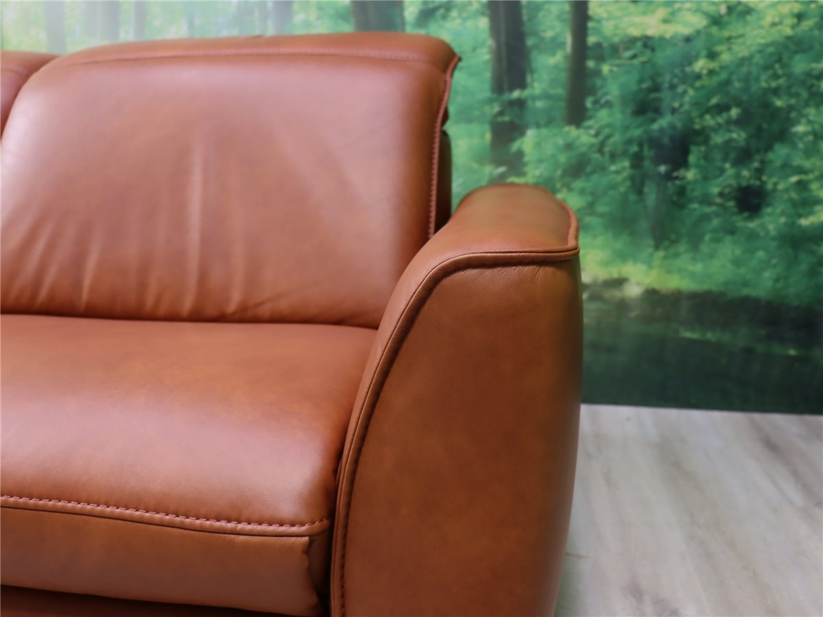 Hukla PC 23005  Sofa 190 2 x Vollrelaxbeschlag elektr wallfree  Leder Cloudy cognac  *Kundenstorno