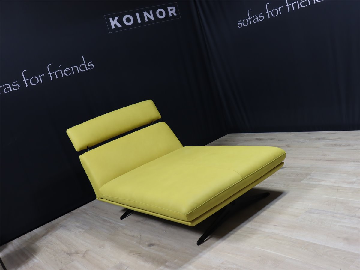 KOINOR Elements  Loungeliege P 110 cm  Büffelleder A India safran  *Fotomodell