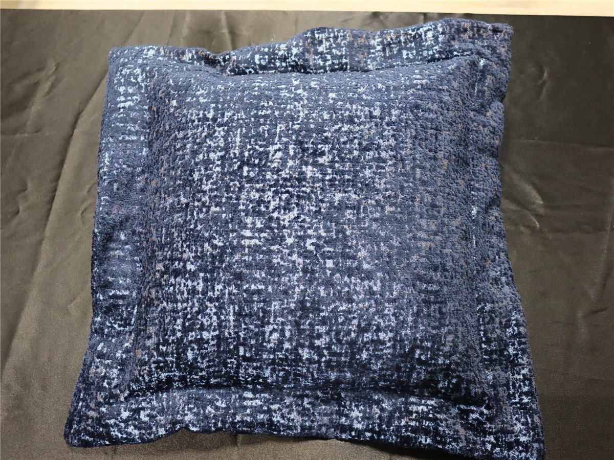 KOINOR  Flatterkissen 50 50  quadratisch   Stoff flauschig blau  *Muster
